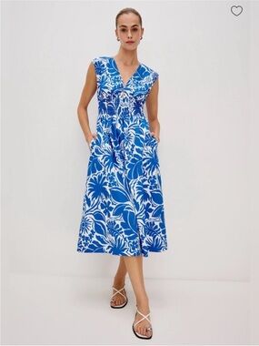 Rails Roxanne Blue Riviera Blue and White Floral V-Neck Midi Dress, XSmall